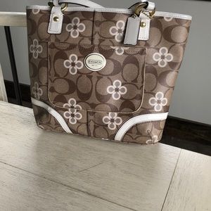 Coach hand bag